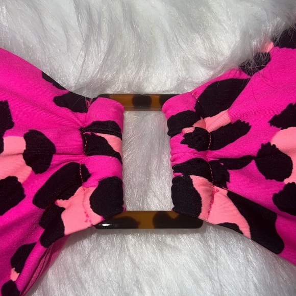 🌸 NWT BATHING SUIT TOP! 🌸 - Picture 5 of 5